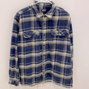 Patagonia Fjord Flannel Shirt, Large, Navy with Gold